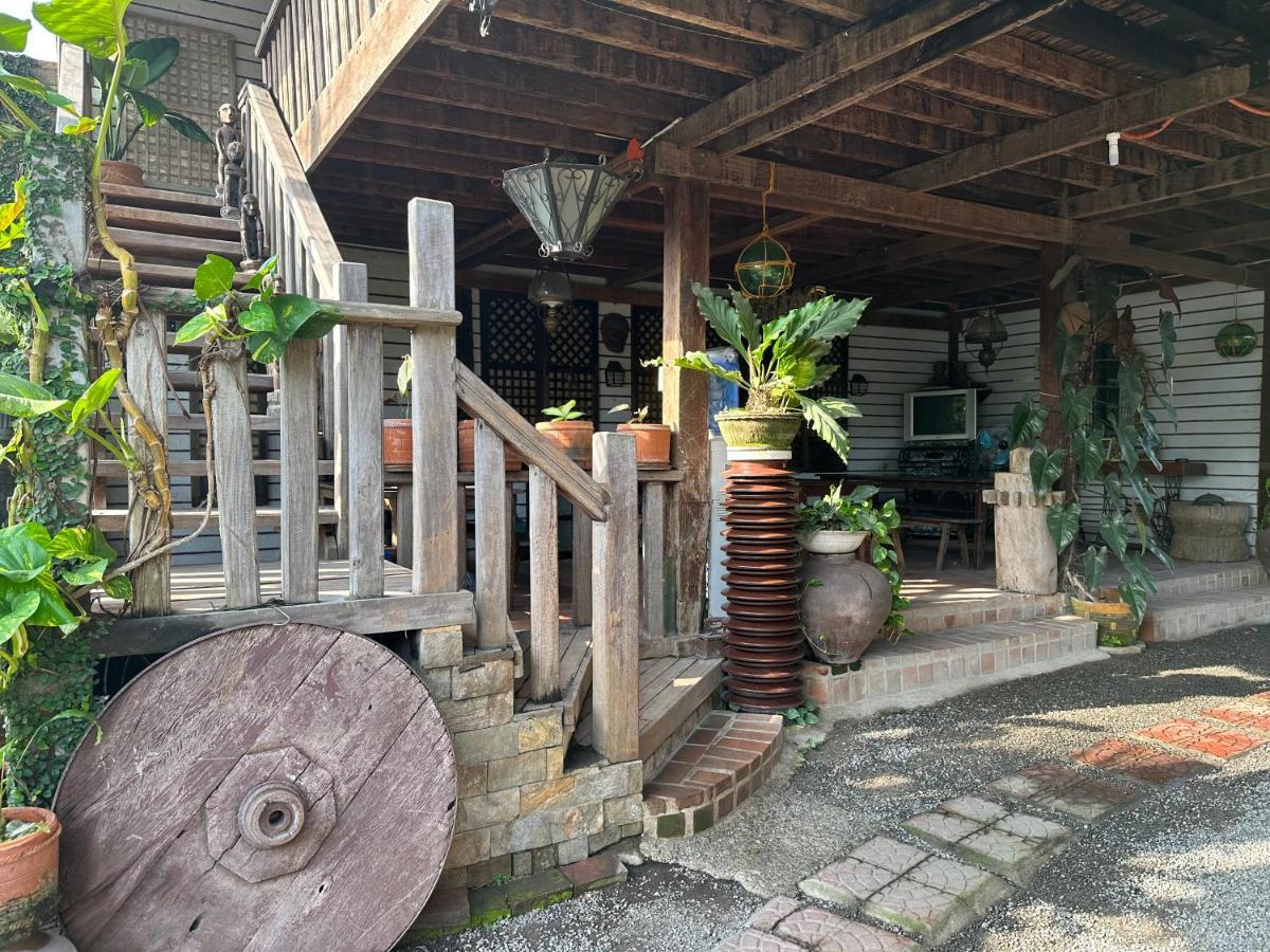 Mount Pinatubo Base Camp At Casa Hermogina Santa Juliana Exterior foto