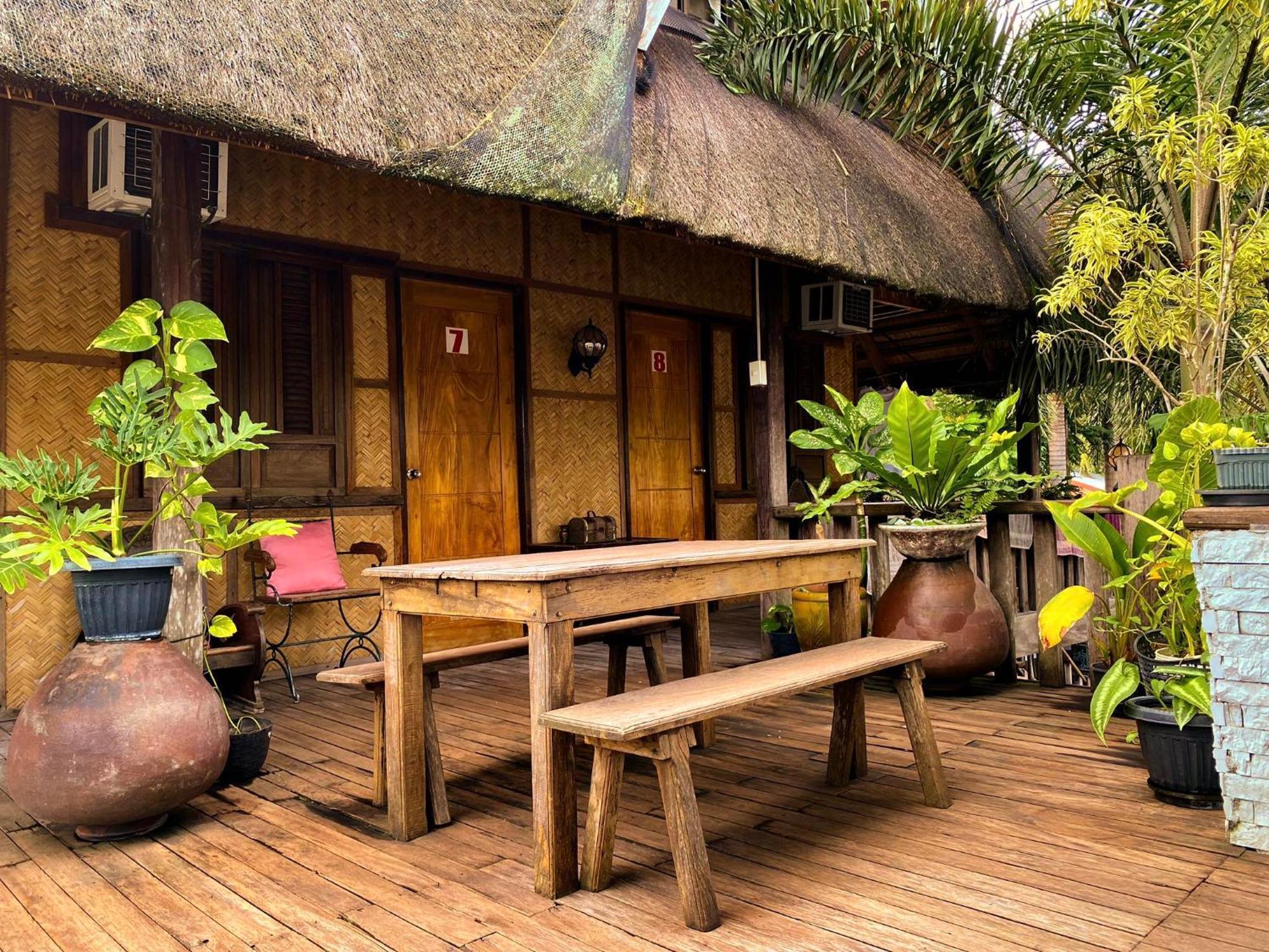 Mount Pinatubo Base Camp At Casa Hermogina Santa Juliana Exterior foto